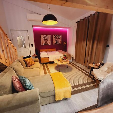 Luxury Loft Apartment Yiota Πάτρα Εξωτερικό φωτογραφία