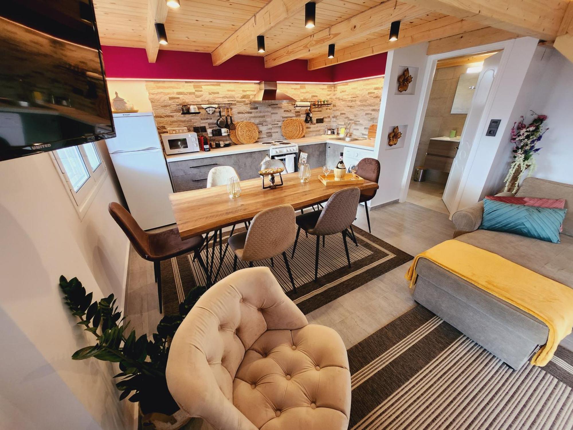 Luxury Loft Apartment Yiota Πάτρα Εξωτερικό φωτογραφία